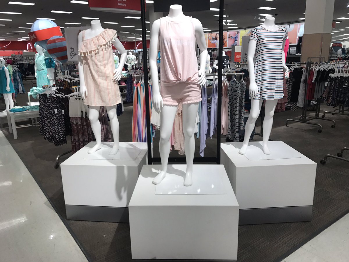 Angelsan2475's tweet photo. My VML @JosephinePared5 is away for the week but we are still keeping the integrity with our Mannequins 😊 #t2475. https://t.co/RfrQMLlWVL