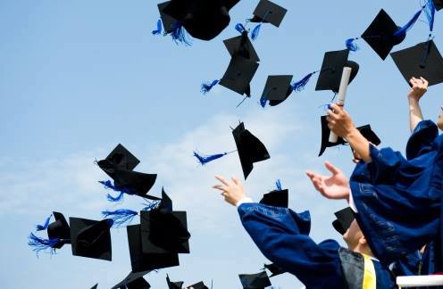 FourPoints_WA's tweet photo. Congratulations to all Western Washington University Graduates this weekend! Here is to the future! #wwu #graduation https://t.co/pOebG7i51S