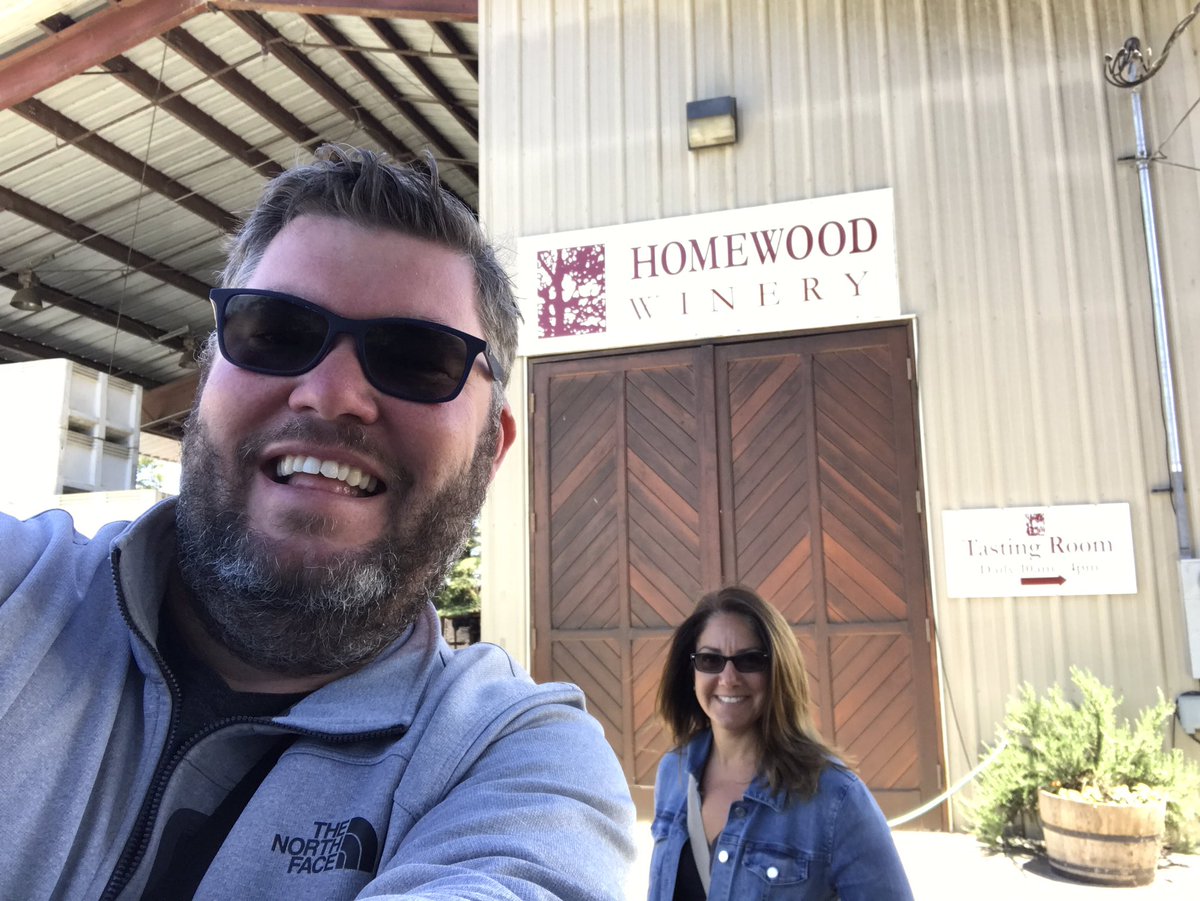 4wardpath's tweet photo. #Aroundtheworld #Sonoma Visitong wineries today... https://t.co/JCw0CxgZj7