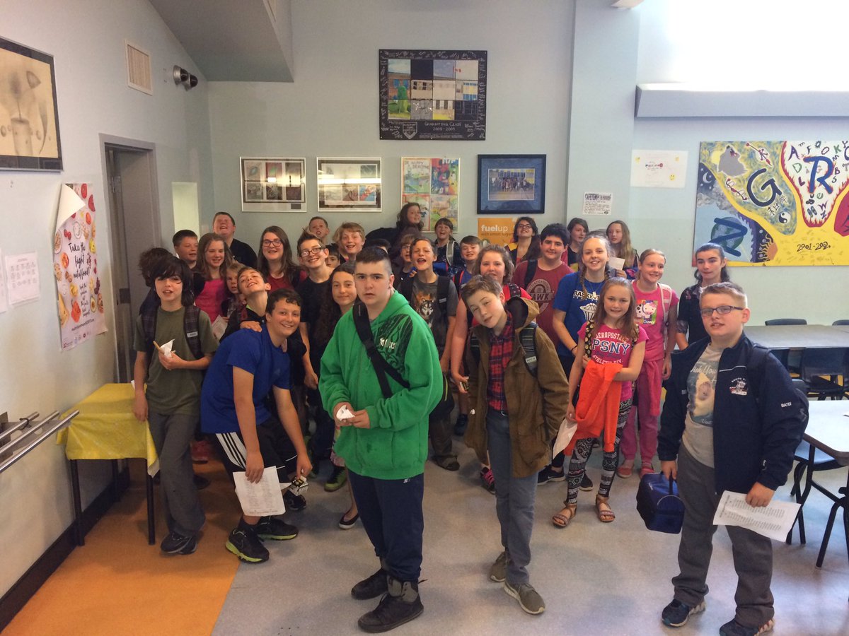 ssrsbngrhs's tweet photo. Grade 6 Orientation Day! Welcome to #NGRHS! We look forward to working with you in Sept! @SouthShoreRSB @eyc_nges WNES https://t.co/Zz6KEb0RXC