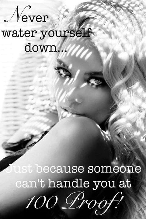 TeriMcGill's tweet photo. 💫#NoFear #BeBrave #BelieveInYourself #BeYourself #SpeakUp #ThinkPositive #LiveBolder #Flawsome @BeYourOwnYou @ShareLiveLove @Positivevibe101 https://t.co/vOUpQQfPjd