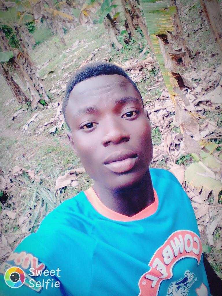 camrytitus2's tweet photo. Thinking way naaaa Wid #Rick plenat #Eletus #optimistic https://t.co/htvp3RcD4C