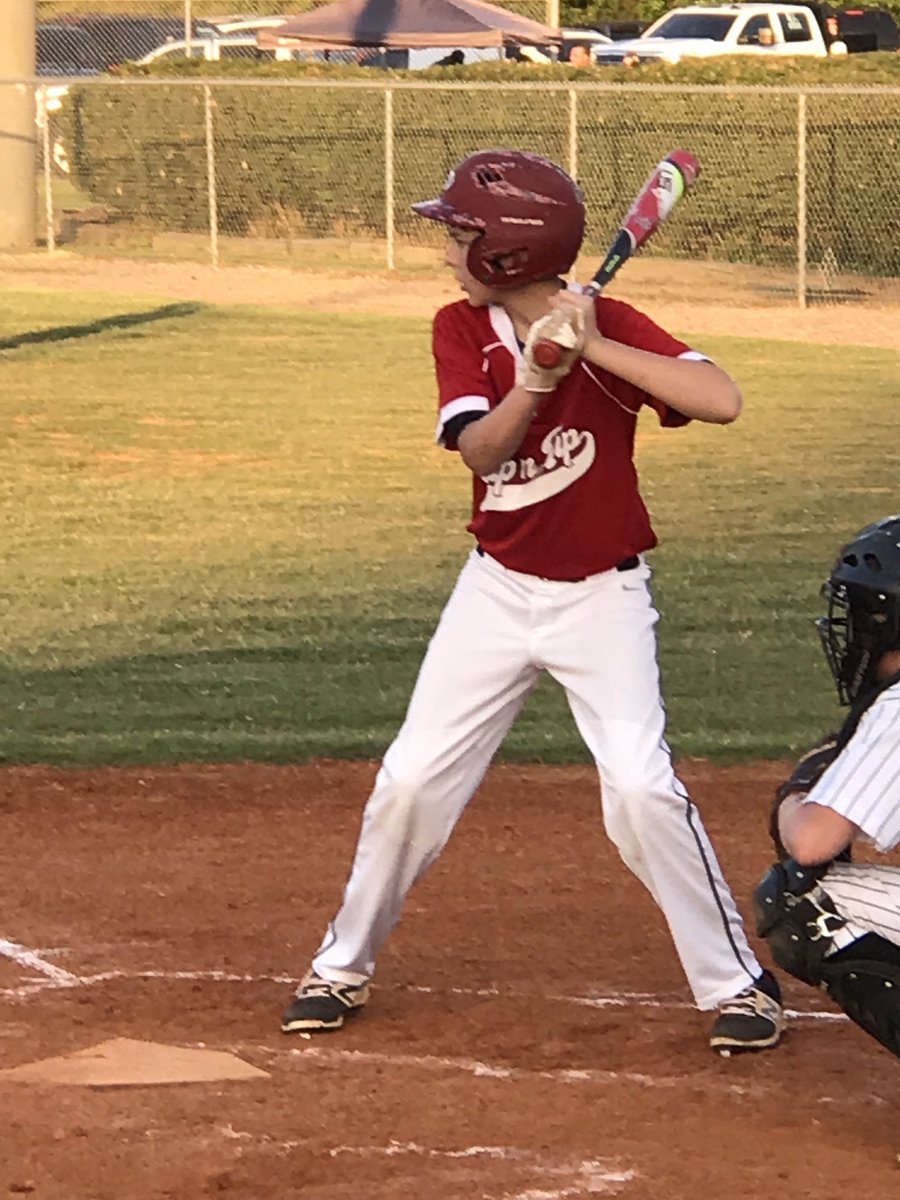 Quick_Tullahoma's tweet photo. Its the weekend...play ball! #mysanctuary #2runsingle https://t.co/GgN5IhUhws