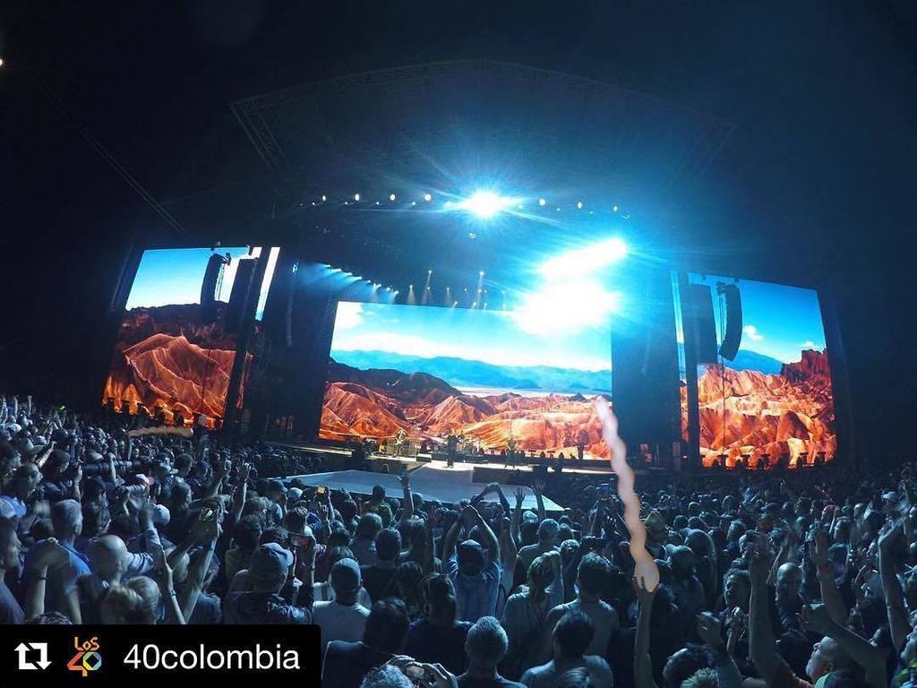 U2_News's tweet photo. #Repost @40colombia
・・・
@u2 ❗️ en vivo en @bonnaroo 🎉 y @40colombia 📻🇨🇴 lo vive junto a @atrapalocol ✈️ #U2 #u2the… https://t.co/NcTzgVeJVK https://t.co/YvASabO6uV