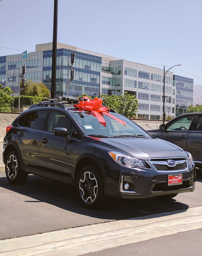 acalagias's tweet photo. #iSpy #autopurchase in @LogixFCU parking lot. Gr8 job @autoexpertsocal! @NickMitchell78 - Didn't realize it's Isaac's! #timesaver #dreamcar https://t.co/Fb5CfTJDsY