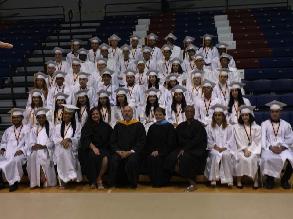 Elizabeth chardon tweet media