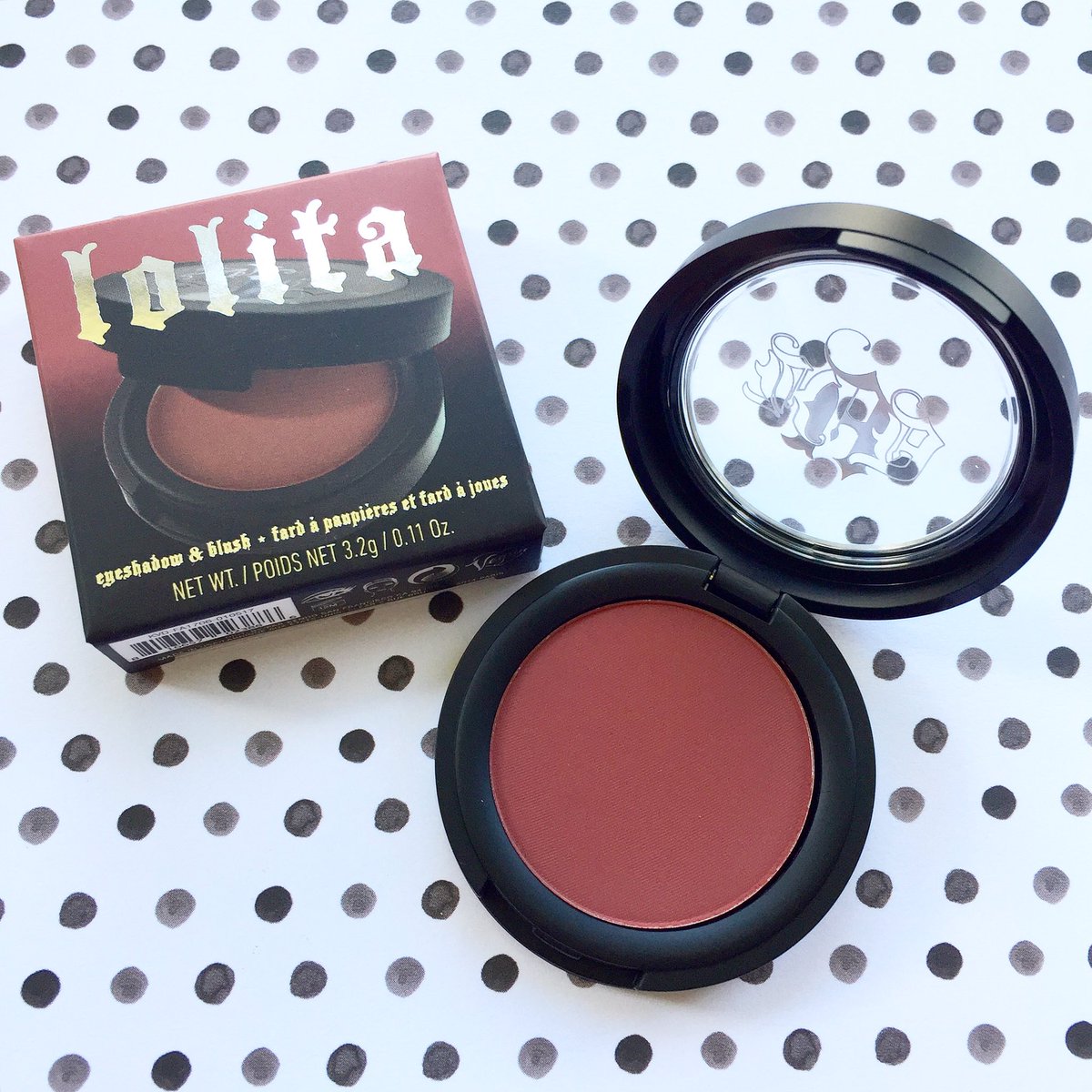 shopthethings's tweet photo. She is so damned beautiful @KATVONDbeauty 😍😍😍 #Lolita #eyeshadow #blush #beautiful #yass https://t.co/rI1PSopq5e