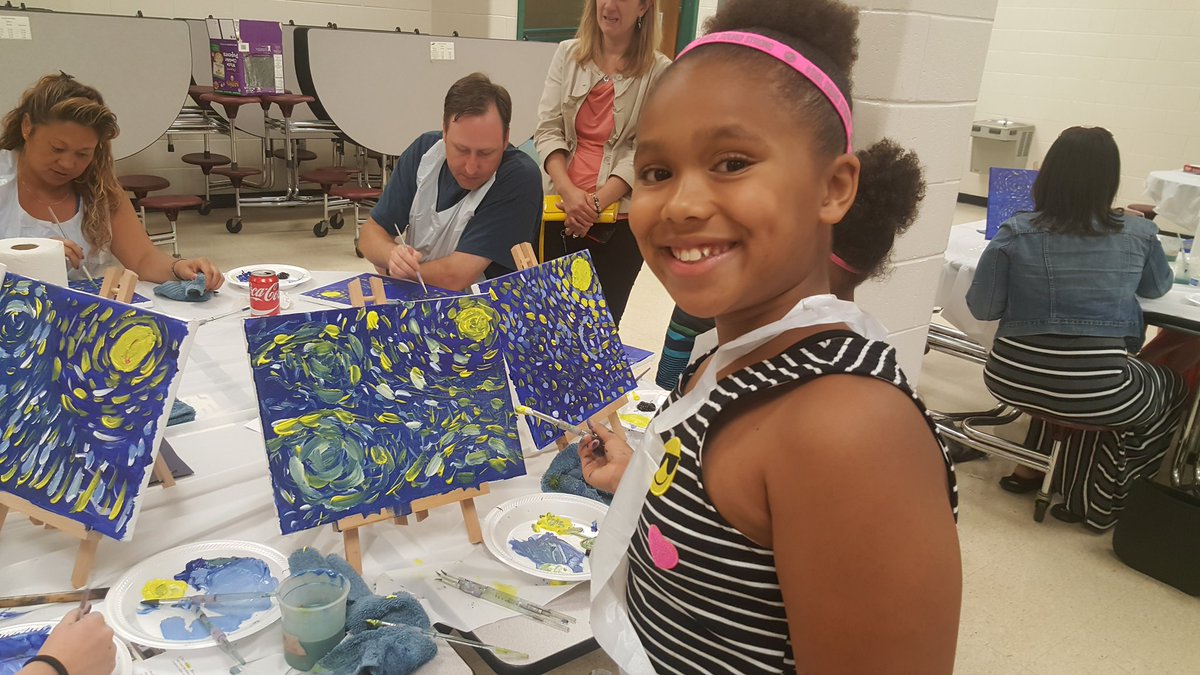 4thGrade_Buzz's tweet photo. Mr. Singh leads Paint Night #HalleyICE #ourfcps https://t.co/OgCJTQo1NY