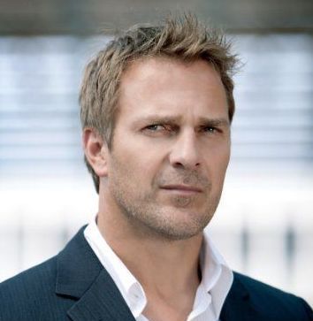 Happy 49th birthday to our friend and former SFOTR7 guest; Mike Dopud! 