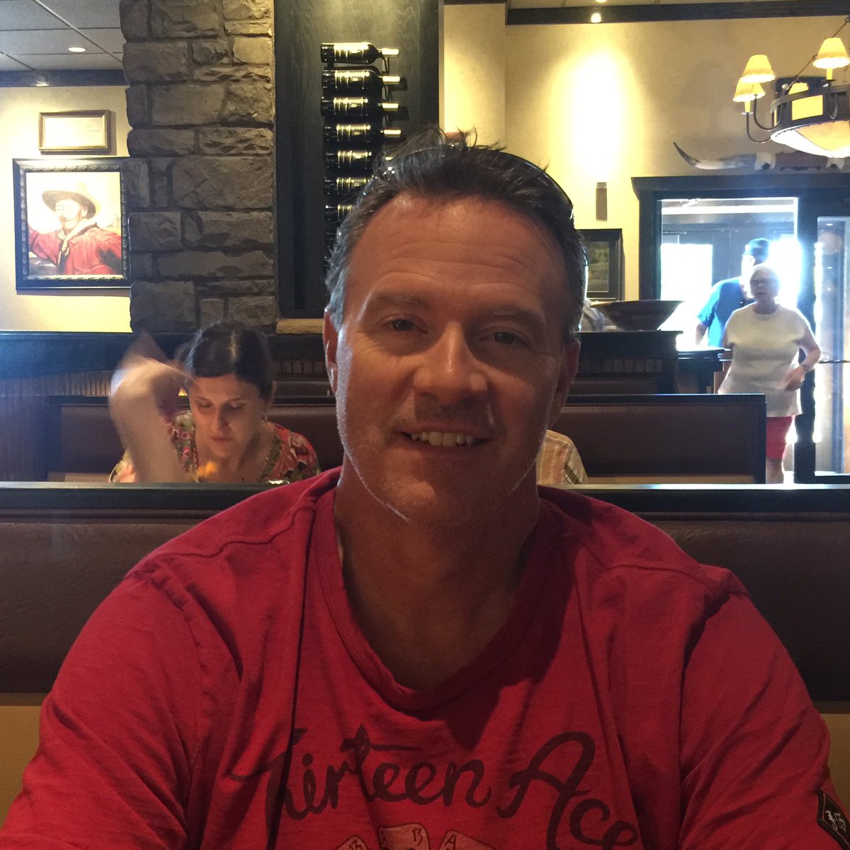 amyvandyken's tweet photo. At Tom's favorite place for his birthday dinner. Thx @LongHornSteaks Scottsdale for always making us feel welcome! #SameTable #Birthday https://t.co/yTdpSGVyfy