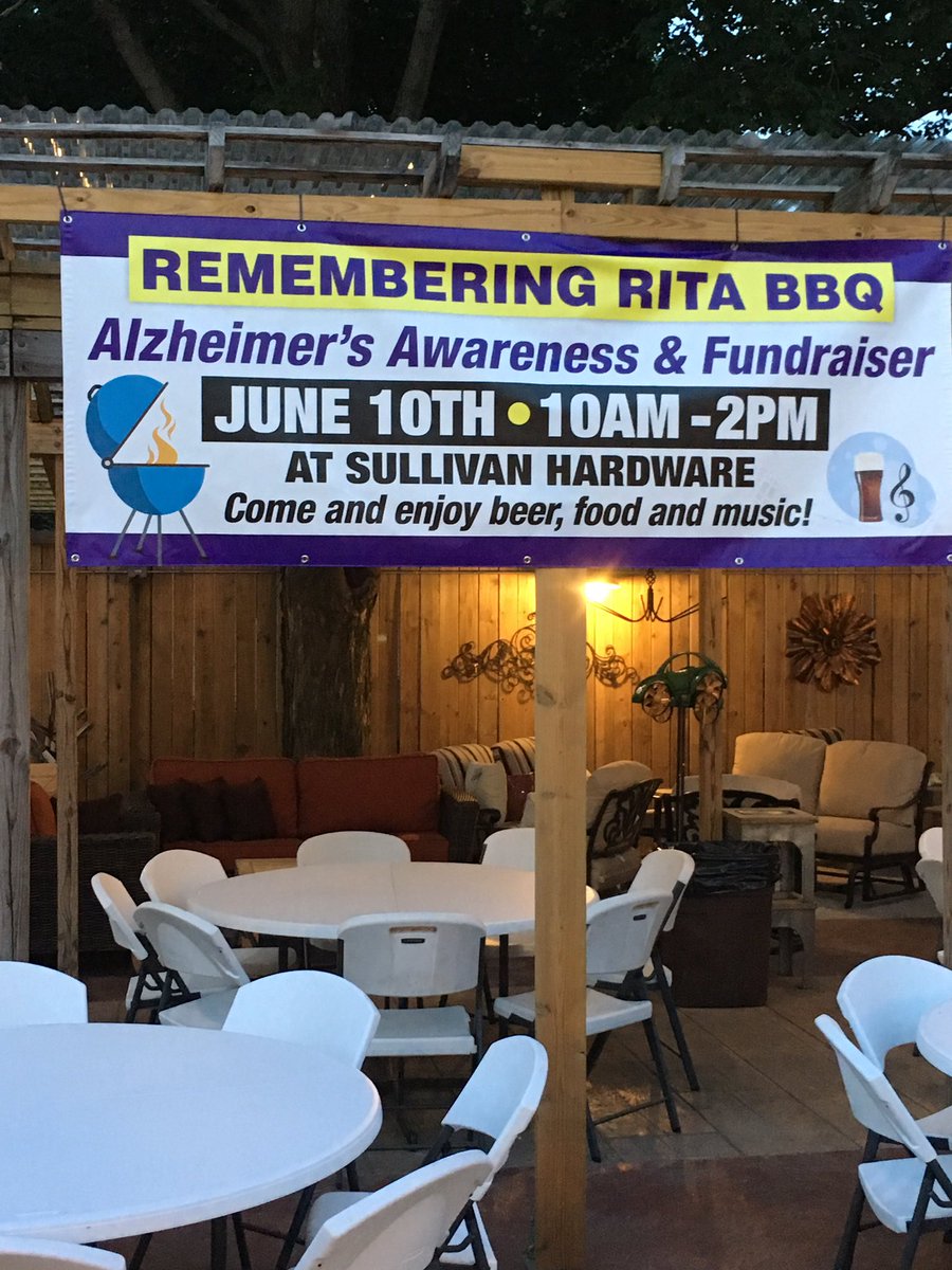 Great food, great beer, great band and a great cause  @BigLugCanteen @Flat12Bierwerks <a href="/hopeplumbing/">Hope Plumbing</a> <a href="/mosquitoshield/">Mosquito Shield</a>