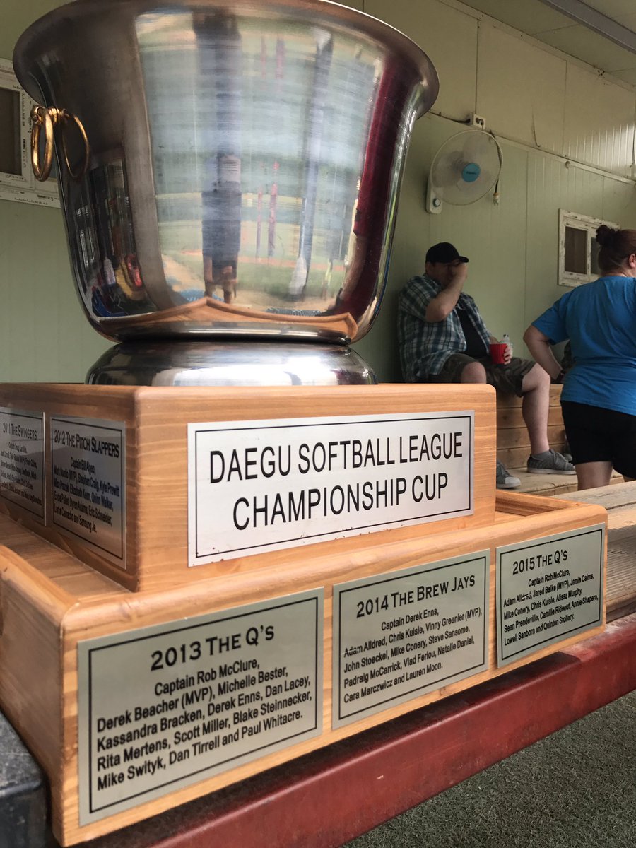 therealDSL's tweet photo. Who wants to put their name on this bad boy?  #dslchamps2017 #winwinwin https://t.co/AGddevMvdh