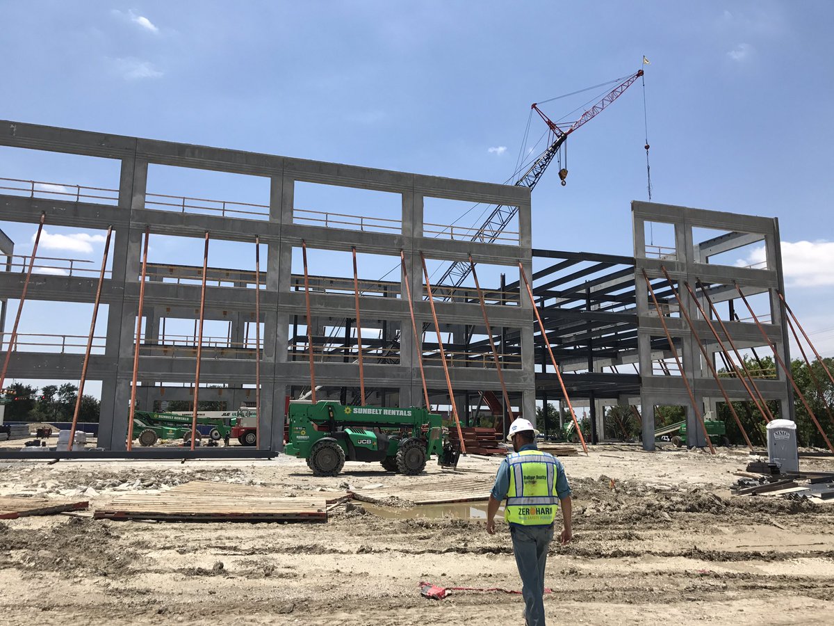 CorradoConstruc's tweet photo. @BalfourBeattyUS  project at One Bethany in Allen, TX has all the walls stood, steel is going in and the precast garage is on its way https://t.co/yBhYPuE4cm