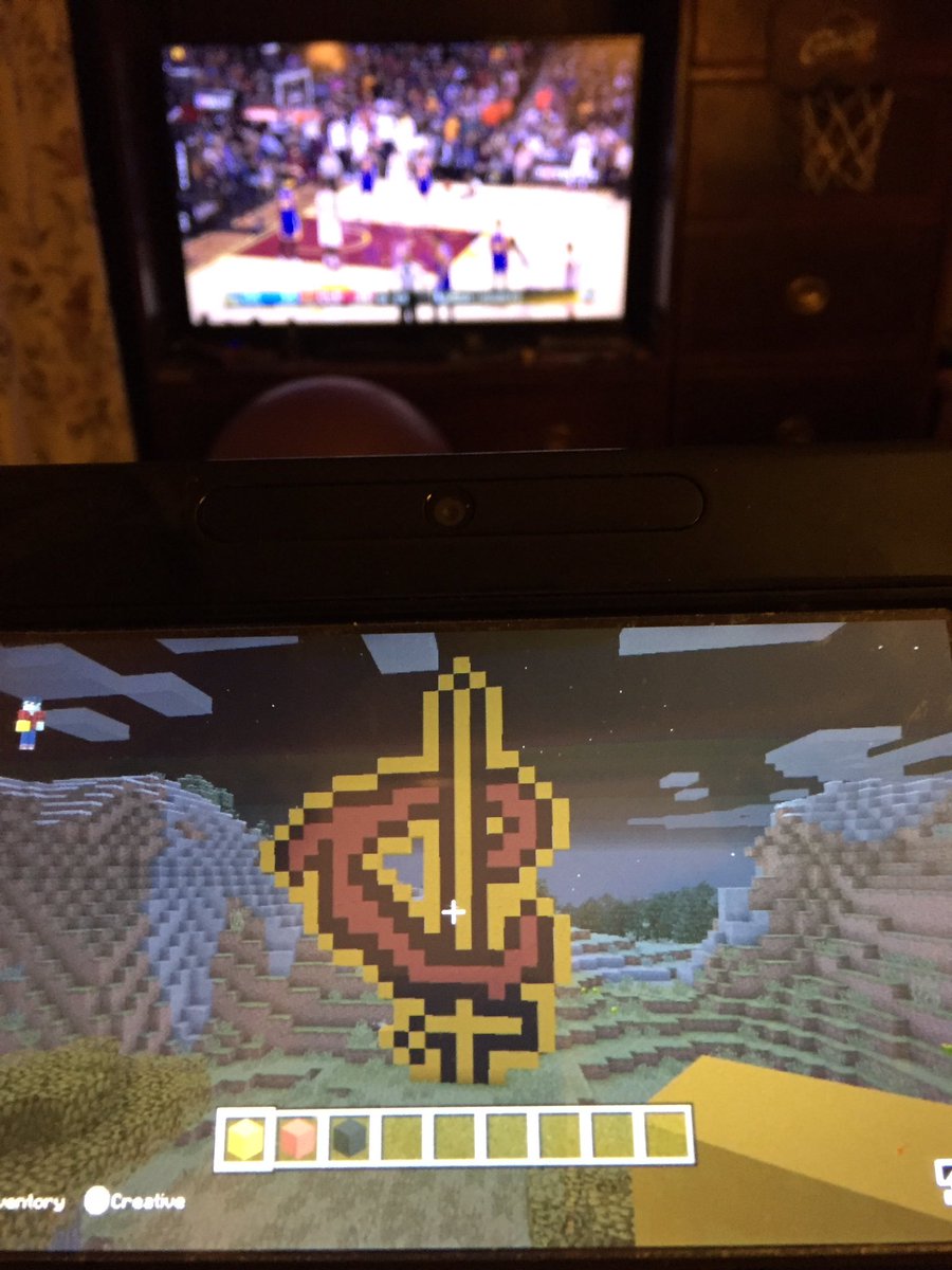 Blumenmama's tweet photo. Watching @Cavs crafting a win inspired 10yo in Minecraft! #NBAFinals #DefendTheLand #NBAonABC https://t.co/ytbN8ahQtB