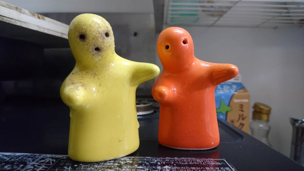 調味料入れがだんだん禍々しくww斬新なデザインにも注目があつまる画像