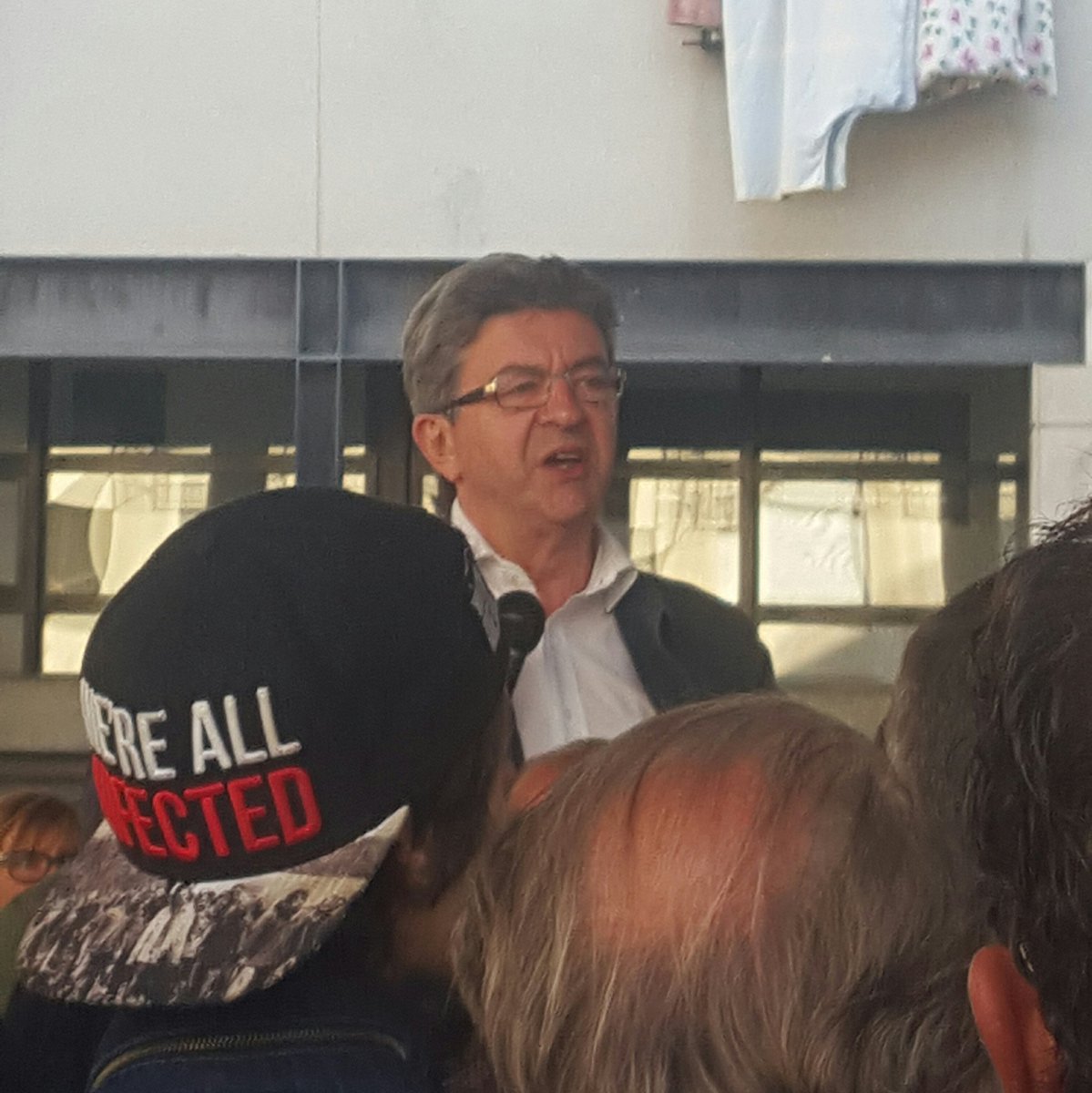 MFriker's tweet photo. On est là pour #JLM place Puget à Belsunce à #Marseille  1er pour notre futur député ds la 4e circo #legistatives2017 #FranceInsoumise https://t.co/rTNHQVijLp