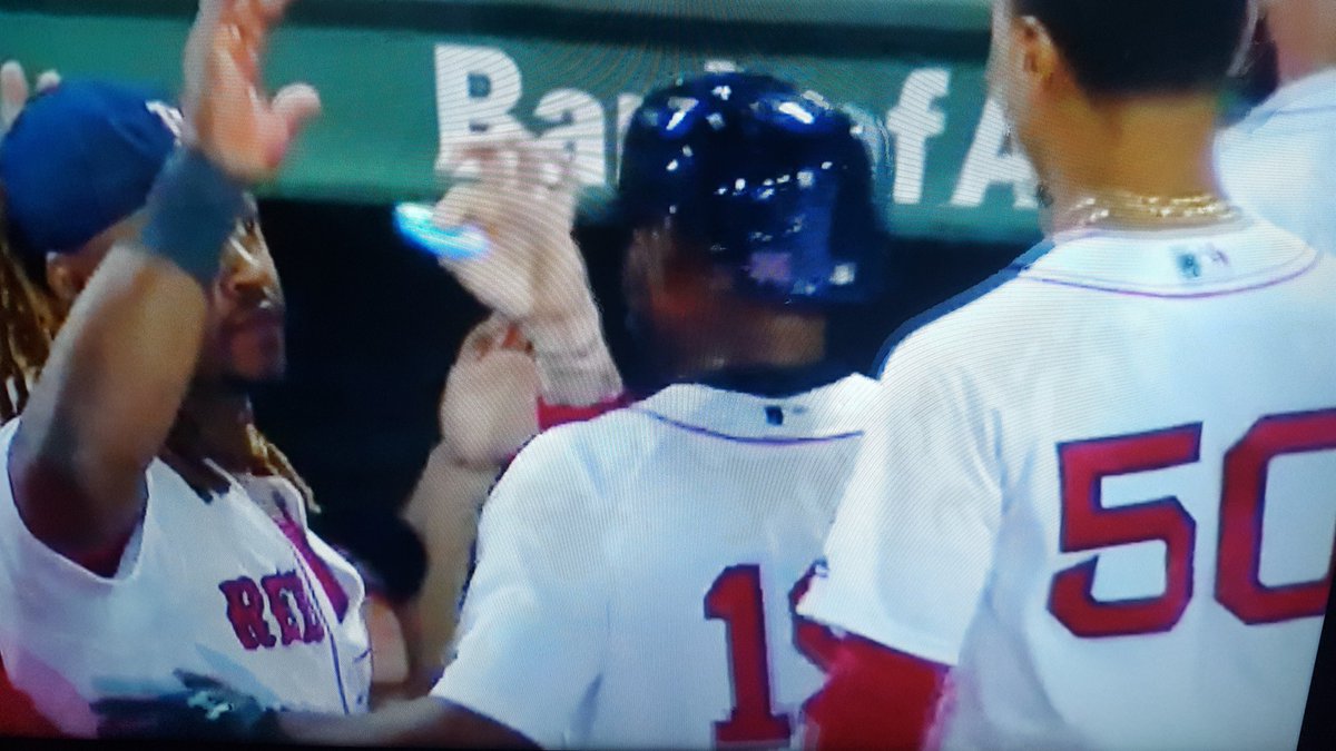 leightonbusch's tweet photo. @RedSox @JackieBradleyJr Fidget spinner celebration! https://t.co/EvLWd6nYwy