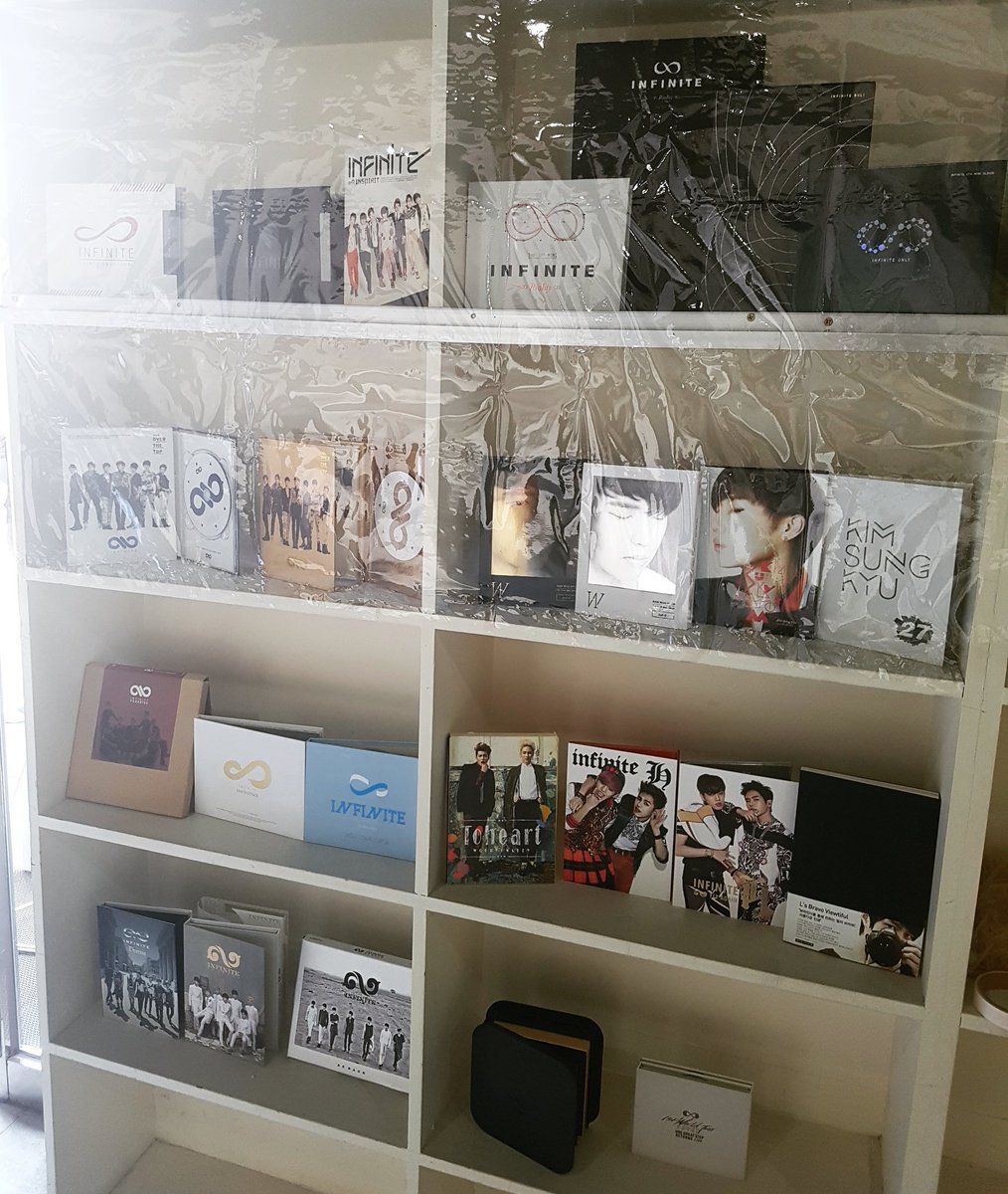 IFNT_of_IFNT's tweet photo. ♾ INFINITY of INFINITE ♾

입구 오시면 인피니트 앨범들이 쨘 ! 눈으로만 봐주세요 😙😙😙😙😙😙😙😙😙🤗🤗😇😇😇

#INFINITYofINFINITE
#INFINITYofINFINITE
#INFINITYofINFINITE https://t.co/CnqFUKcZi3