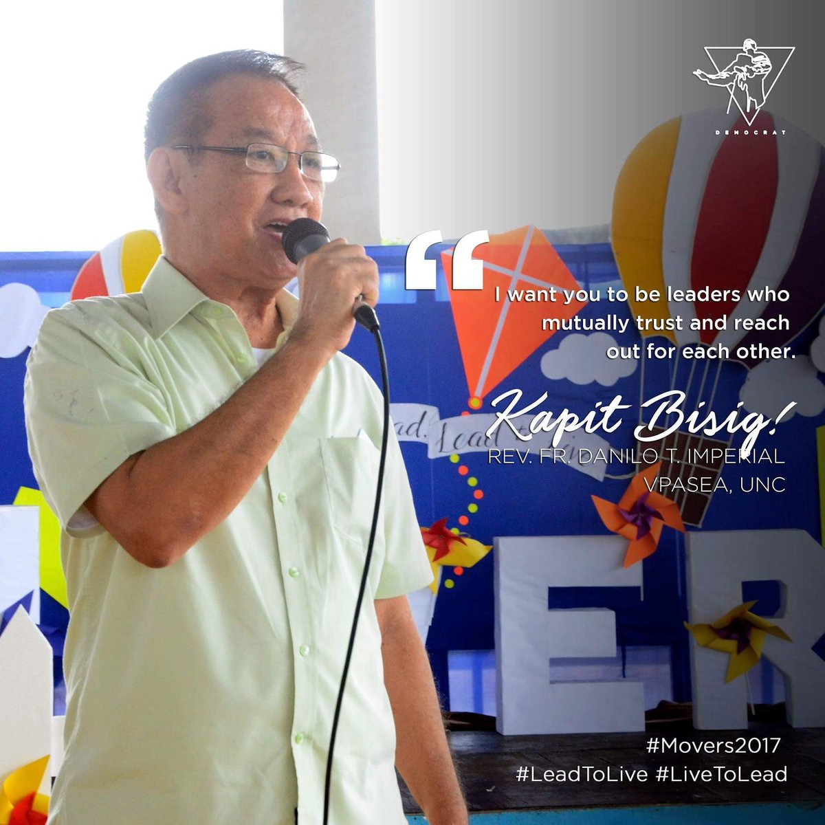uncthedemocrat's tweet photo. #Movers2017 #LiveToLead #LeadToLive

Excerpts from Movers 2017's first keynote speaker, Rev. Fr. Imperial

(Photo by RJ Bandola) https://t.co/E8d0gAGcC7