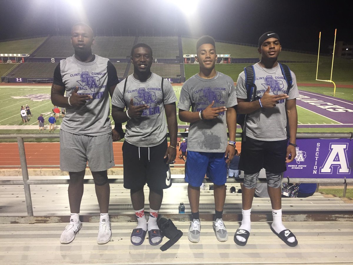 TylerLionsFB's tweet photo. #SFAFootballCamp
#TabiasMarshall
#RoderickHawkins
#DevlenWoods
#XavierAllen https://t.co/VU0Kcvmbnm