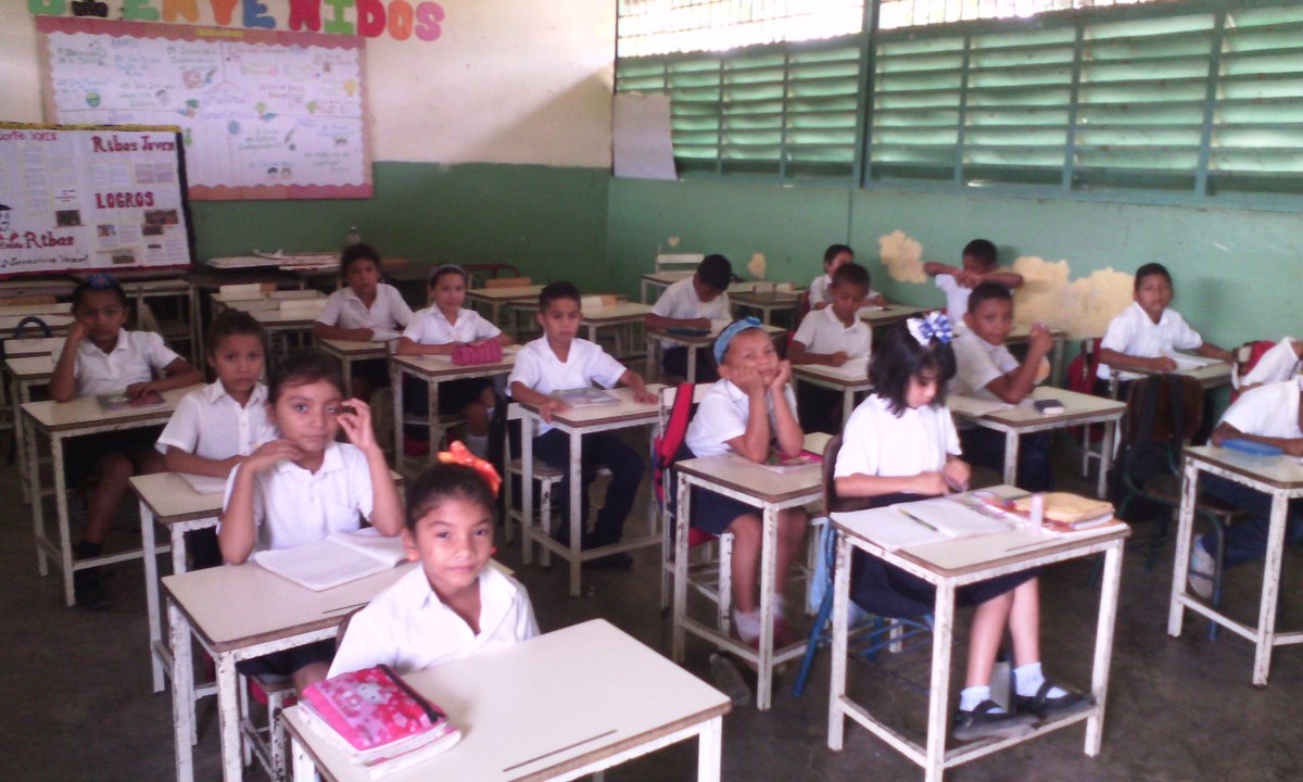 KANORUSIO's tweet photo. VISITA A LA EPB. EL RECREO II, ZEA, GARANTÍA DE EDUCACIÓN E INCLUSIÓN PARA NUESTROS HIJO/A. CON PAZ Y ALEGRÍA SE EDUCAN NUESTROS NIÑOS .. https://t.co/3Fe2xR13x2