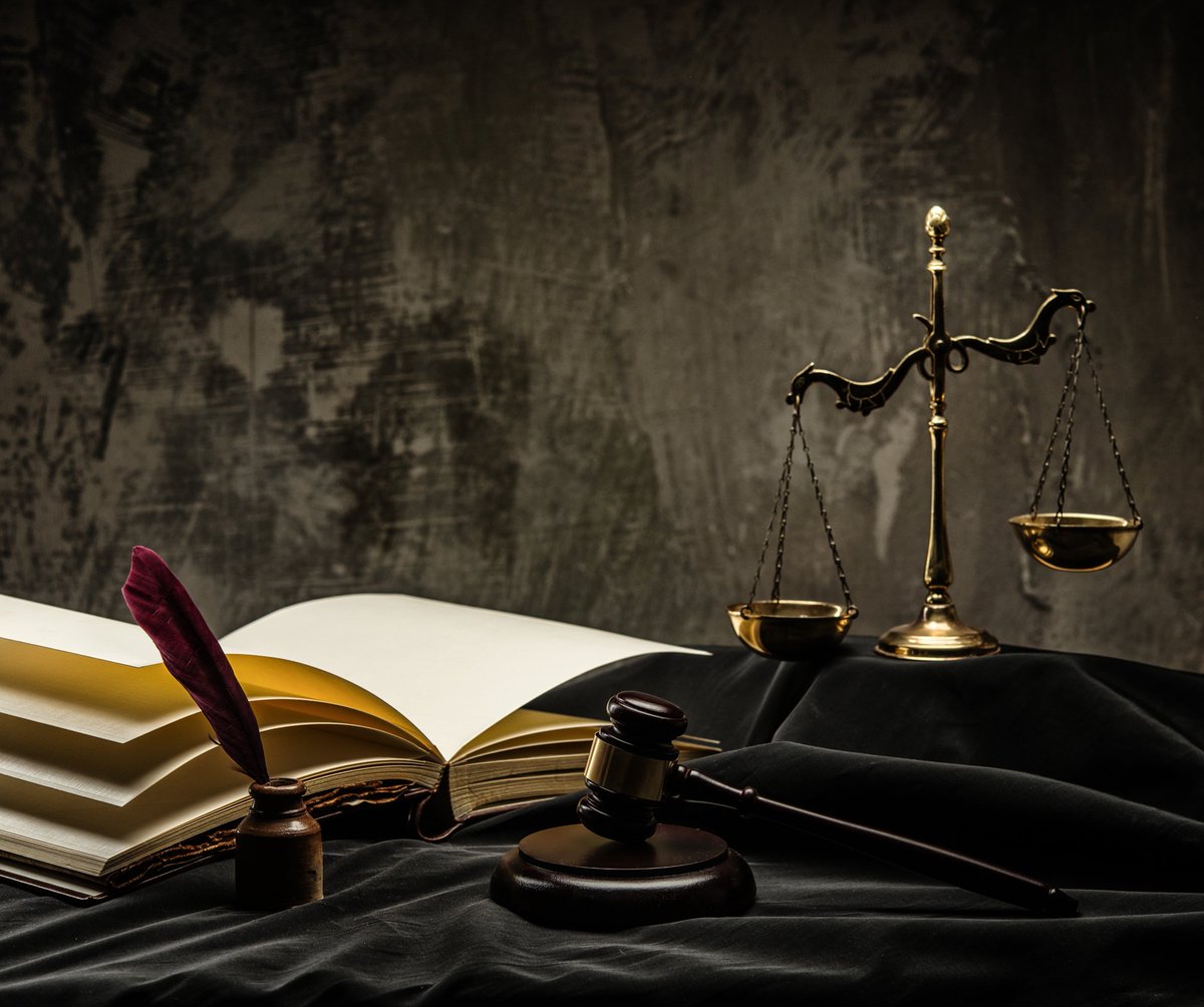 Lee_Whitnum's tweet photo. What do you believe could improve the judicial system? Share in the comments! https://t.co/DhEYvGukTQ