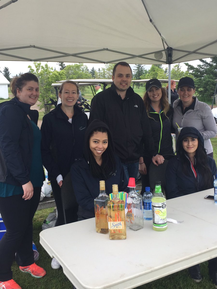 FortSaskChamber's tweet photo. @GivensLLP serving up some bevvies at the #fsgolf tournament #fortsask #golf https://t.co/O70GbF1Ppp
