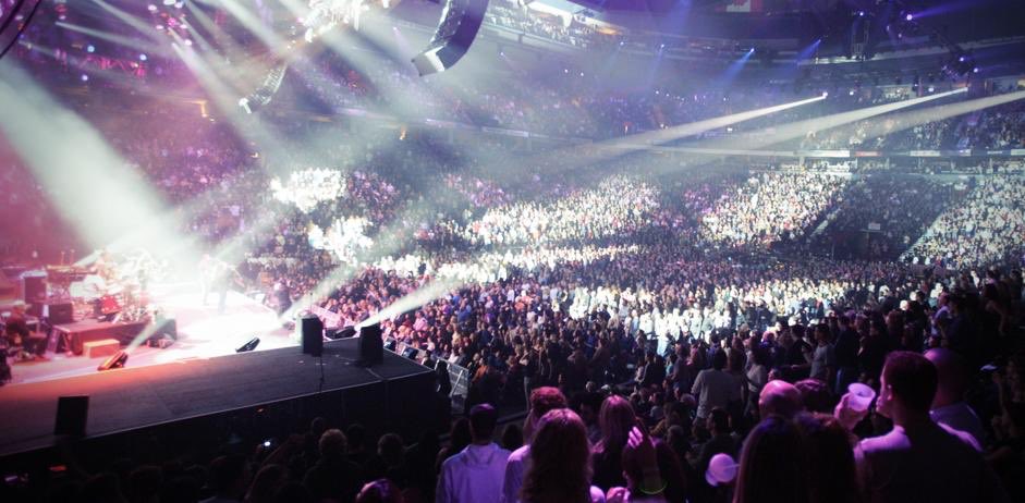 kevinykarlaTV's tweet photo. Thank you Vancouver 🇨🇦this night was insane!!!Thank you for being part of the beginning. Love ❤️ #OWT See you tomorrow Seattle!!! https://t.co/jQfeXqTBng