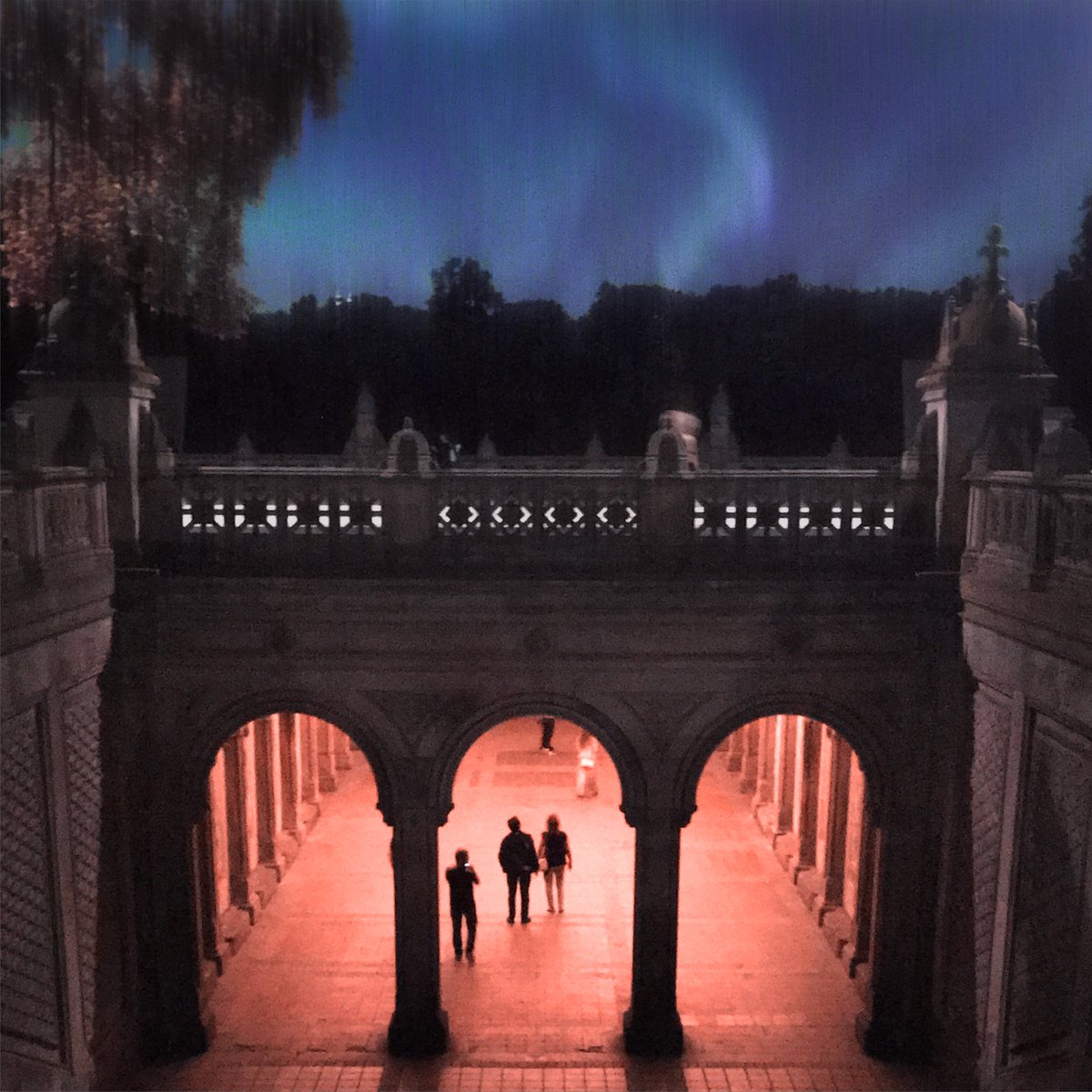 eslieber's tweet image. Bethesda Terrace 160/365 #Hipstamatic #AuroraNCL #MidnightSunAS #JollyRainbo2X