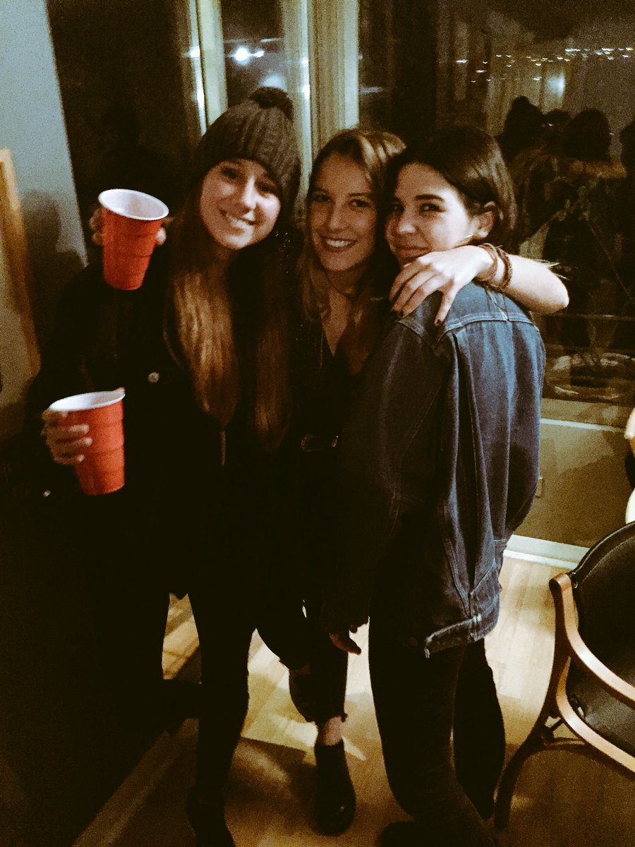 candeperez95's tweet photo. Cumpleaños redondo ❤️❤️❤️❤️❤️❤️❤️❤️❤️❤️ #22 https://t.co/rzYo5UsuWq