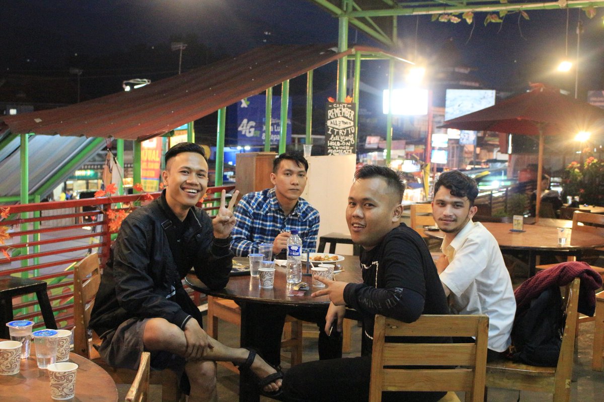 CULES_PUNCAK's tweet photo. https://t.co/72NE6YtM3j
