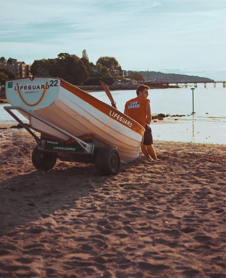 On duty. 📸: instagram.com/shotzbyc.