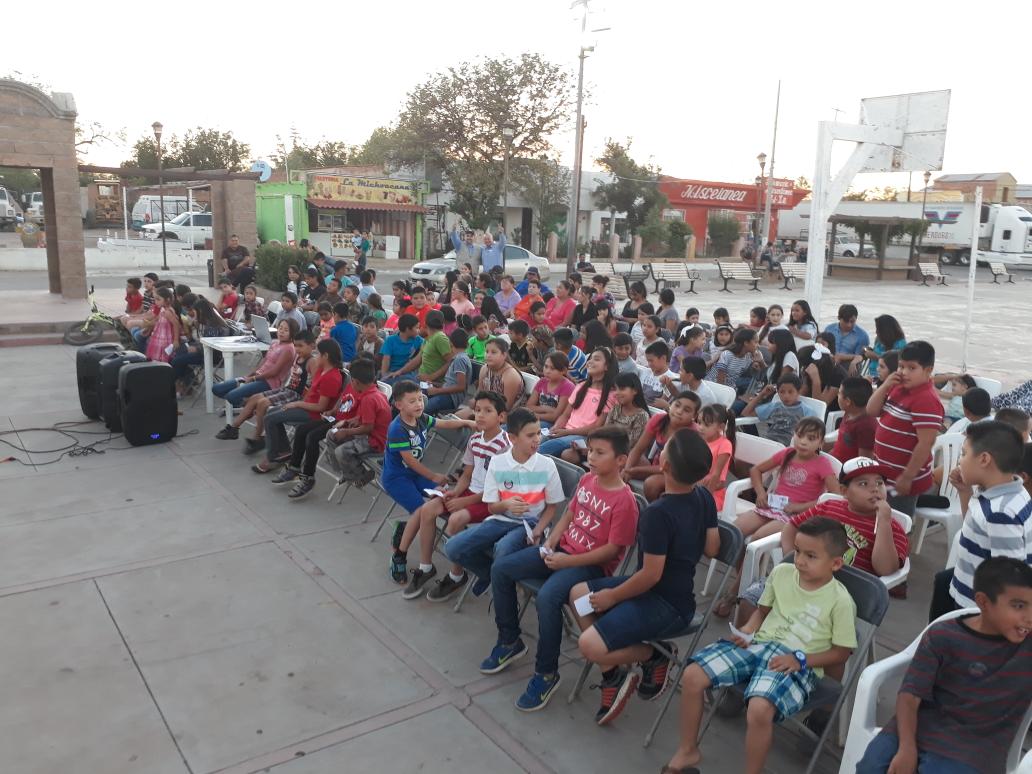 JavierDagnino's tweet photo. Primera llamada #LaVerdadDelCrystal en el #MasterCinito Carbó #Sonora @GalvanSecun @LuisSerratoC #PrevencionDelDelito https://t.co/l4KqAbVpSd