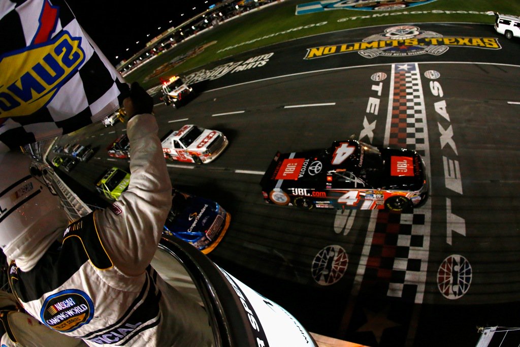 MotorsportsTrib's tweet photo. Controversy surrounds finish of @TXMotorSpeedway Truck Series race --> https://t.co/NBRJOPwJEW #NASCAR #WinStar400 (via @damorgan86) https://t.co/zuo7RYkwIc