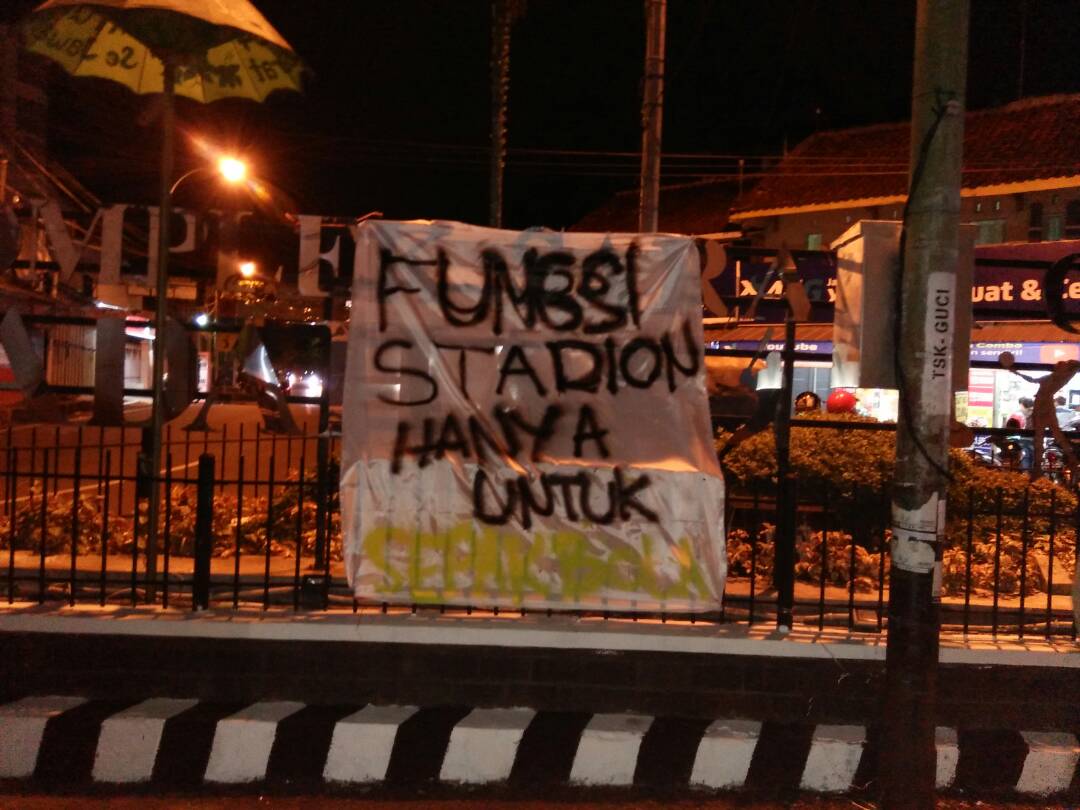 Tasik_society's tweet photo. Uhuk uhuk😁 maaf bukan bermaksud untuk mengotori Kota😁 https://t.co/aHzvzPHkur