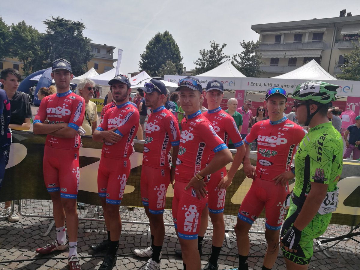 Ultime squadre al foglio firma #GiroU23Enel