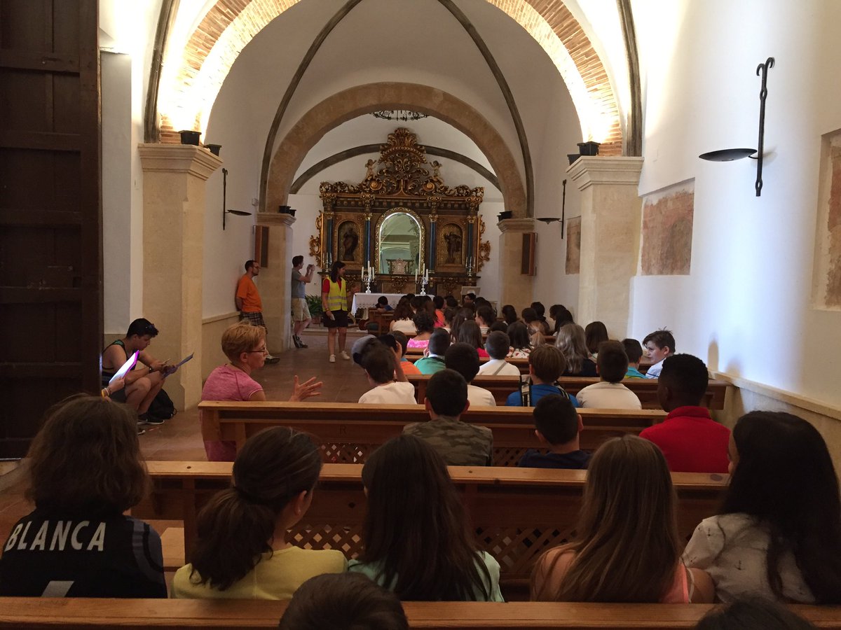 JMVPUERTOLLANO's tweet photo. La mañana ha comenzado con oración en el Santuario de la Virgen de los Desamparados #solverde17 https://t.co/kxCj2n3ZLR