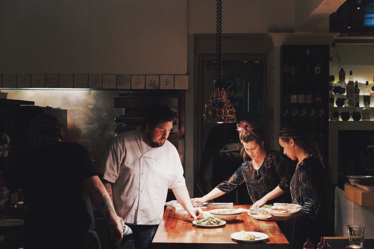Africola_'s tweet photo. Tomorrow, @vividsydney 

3 hour sensory dinner 

#Food by @Africola_ 
#Wine by @CakeWines 
#Music by #crownruler 
#Digital by #sopheip_y https://t.co/EPQAR7Wv6g