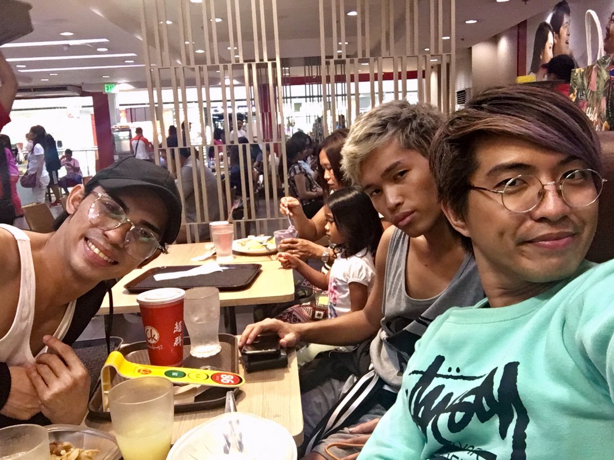 r2KrisOnfire's tweet photo. break fr rehearsals #Powerheels by bday gurl @missjoeabuda: @uNiqueManza + @edizon_barredo FTW! #TheAddlibHolo Dance Concert @SMskydome 2nyt https://t.co/IafSq6UMvF