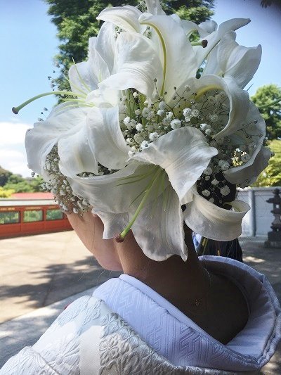 晴レの日 Harenohi Twitter પર カサブランカを豪華にまとって 華やかなスタイルに 和婚 花嫁ヘアスタイル 生花の髪飾り ヘッドピース カサブランカ 晴レの日