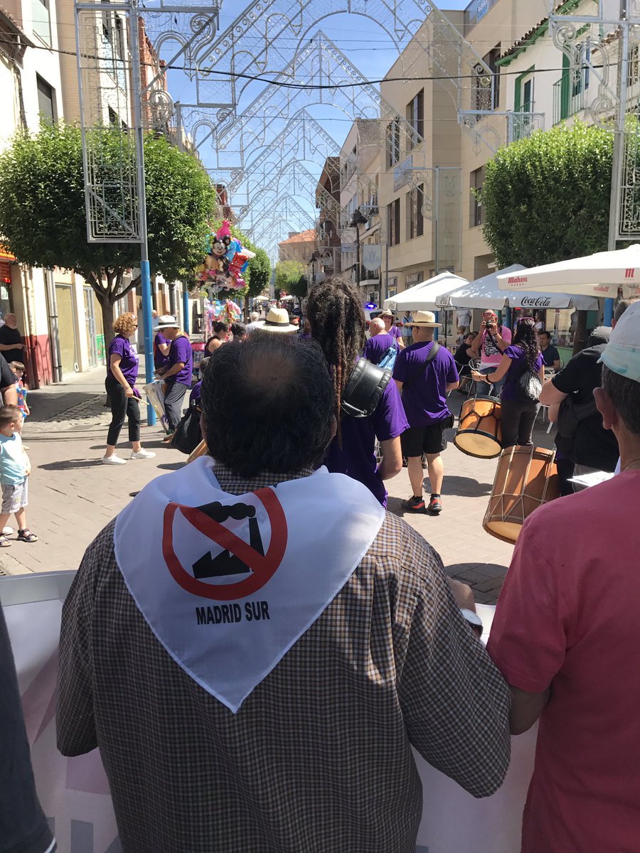sara_heba's tweet photo. #Getafe se manifiesta hoy contra las intenciones de @ccifuentes de instalar una incineradora en la zona sur #NoIncineradora https://t.co/x3mxsZBiCa
