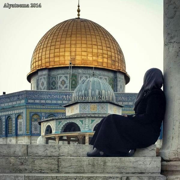 kla9etAlward's tweet photo. من باب العلم بالشيء ، هذه صورة مسجد قبة الصخر وليس المسجد الاقصى ، انتبهووو. https://t.co/FAjQg1YKWA