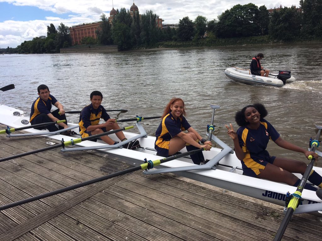 BDAsport's tweet photo. Congratulations to our rowing squad who made it to the semi finals in the @FulhamReachBC rowing regatta @ArkBDA https://t.co/zW5Ds2JfWV