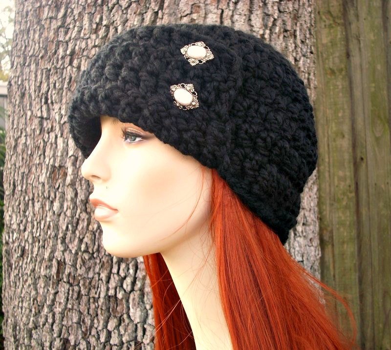 pixiebellshop's tweet photo. Crochet Hat Womens Hat 1920s Flapper Hat - Garbo Cloche Hat in Black… https://t.co/RMp7p6Fyxj #pixiebell #FlapperHat https://t.co/jmdQhMA95J