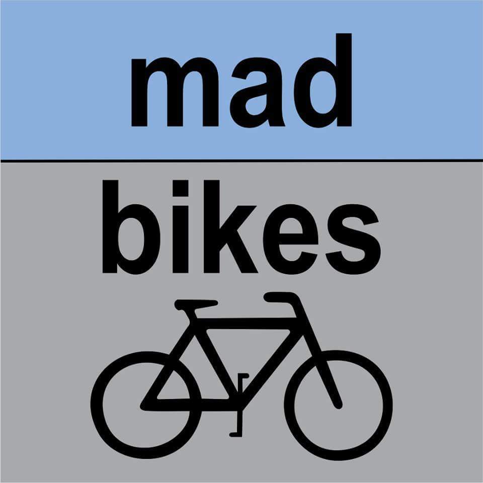 Aujourd'hui 14h #Niort #PortBoinot : Atelier participatif et #gravage #vélos . Mettez les mains dans le cambouis en toute convivialité !