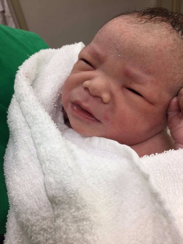 うくん しばなんチャンネル En Twitter 新生児は ガッツ石松似 朝青龍似 鶴瓶師匠似 の3つのパターンがあるらしい その中で将来1番顔が整うのはガッツという説がある そしてうちの子はガッツ似 つまり何が言いたいかというと Ok牧場である うくん しばなんチャンネル En Twitter 新生児は ガッツ石松似 朝青龍似 鶴瓶師匠似 の3つのパターンがあるらしい その中で将来1番顔が整うのはガッツという説がある そしてうちの子はガッツ似 つまり何が言いたいかというと Ok牧場である