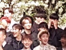 _sunshine501's tweet photo. มนุษย์ GOT7 
- ชอบใจ
- ยิ้มกรุ้มกริ่ม
- เอามือปิดตาหันหน้าหนี
- เอามือปิดตาแต่กางนิ้วออกหมด
5555555555555555555555555555 https://t.co/gtnFr9Q4Ts