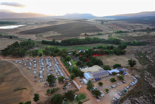 Check out the entry  options, team or solo, plus the upgrade packages for the 2018 #TankwaTrek here: tankwatrek.co.za/entry/