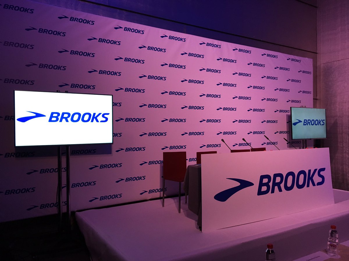 visualpro_360's tweet photo. Estas imágenes son de un evento que realizamos para la marca BROOKS en el Hotel Vialia Barceló Málaga.
#Visualprojavier
#Presentaciones https://t.co/lhIEibQxio
