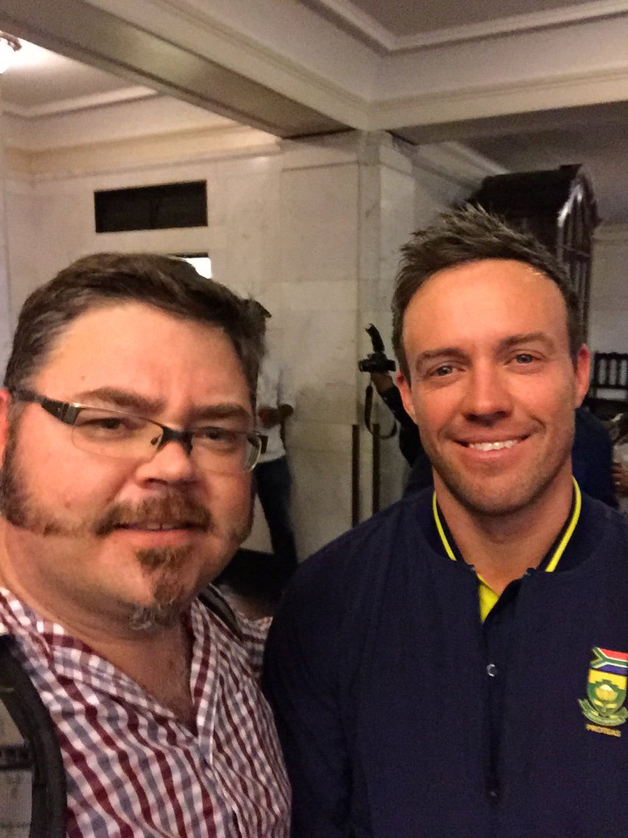 eugene_zietsman's tweet photo. He promised me that we will win on Sunday. 🇿🇦🏏 https://t.co/BFpYxcZTg4
